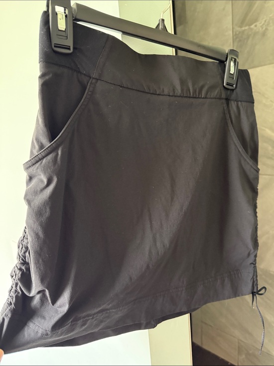 Columbia Pants - Columbia Black Active Skort with Side Drawcords